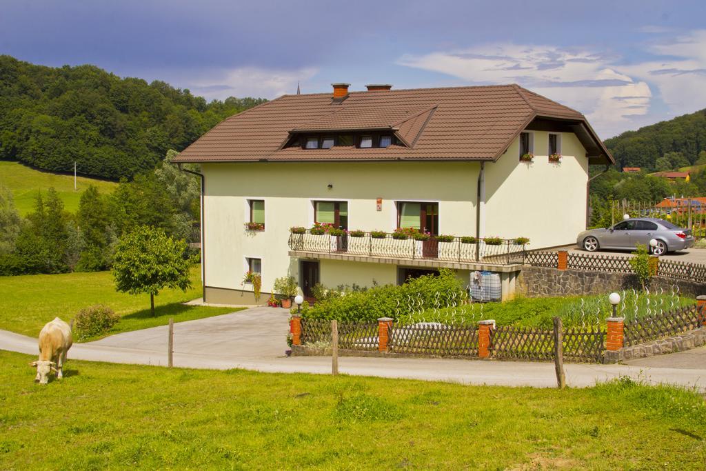 Farm stay Tourist Farm Mraz
